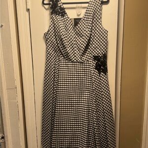 Kohl's Black and White Gingham Dress